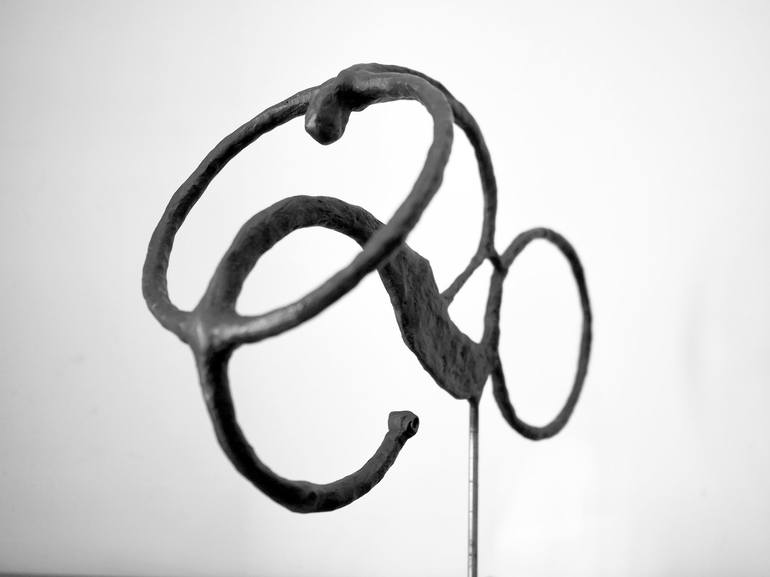 Original Abstract Men Sculpture by Roberto Vesci