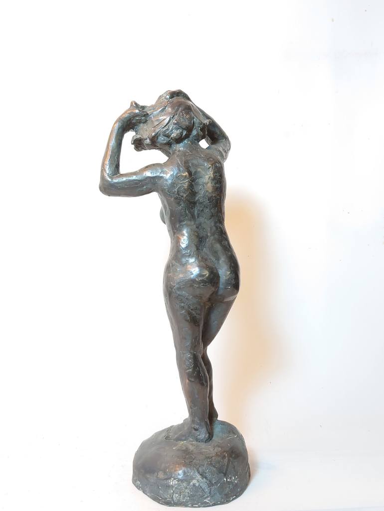 Original Women Sculpture by Nerijus Kisielius