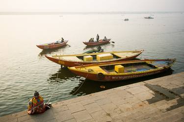 Lifes on The Ganges thumb