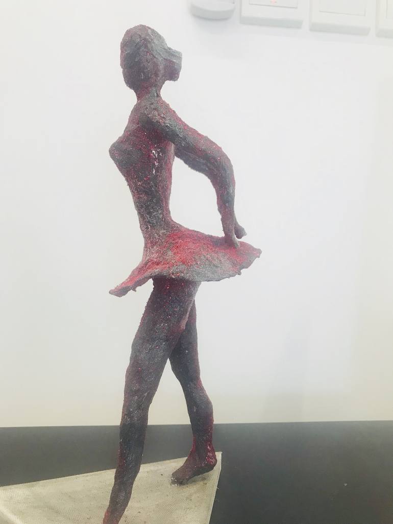Original Women Sculpture by Cris Geafar