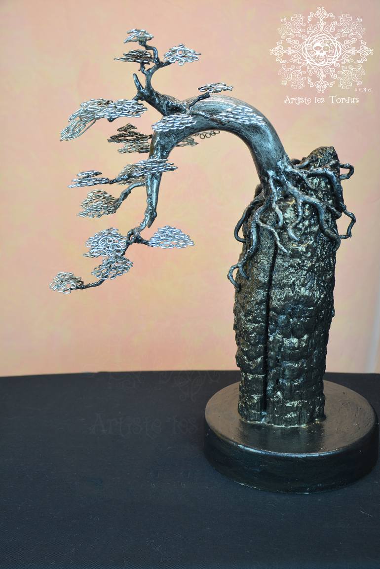 Original Realism Tree Sculpture by Artiste les Tordus