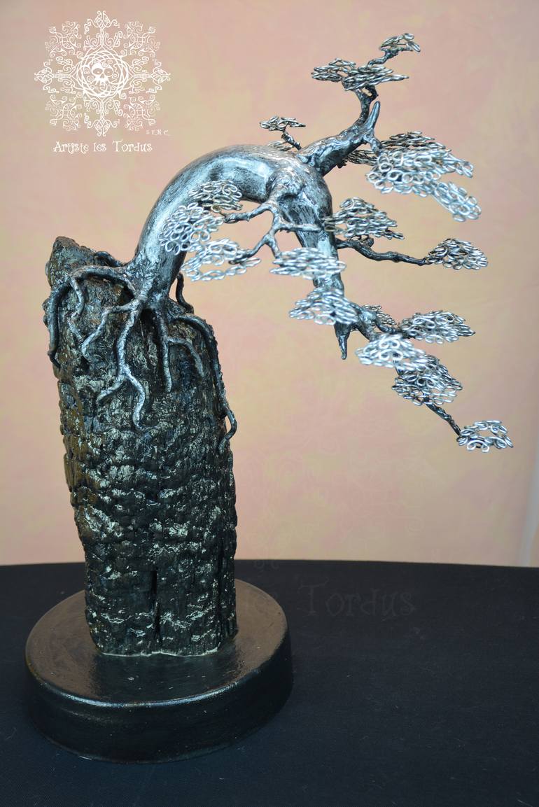 Original Realism Tree Sculpture by Artiste les Tordus