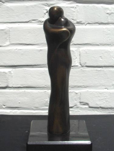 Original Figurative Love Sculpture by Rosita Allinckx