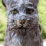 Portrait of the black cat Nora. )) But silver!
Wooden stand covered with jute fibers.The figure is shaped of foam. Glued with jute fibers and painted with acrylic paints.