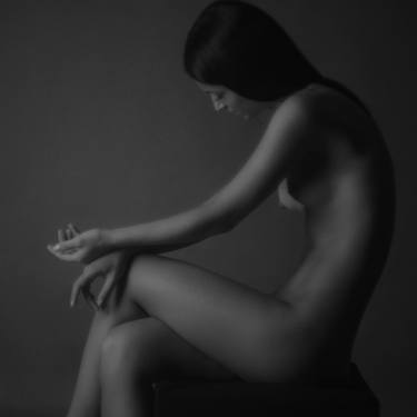 Original Photorealism Nude Photography by Viktor Tsirkin
