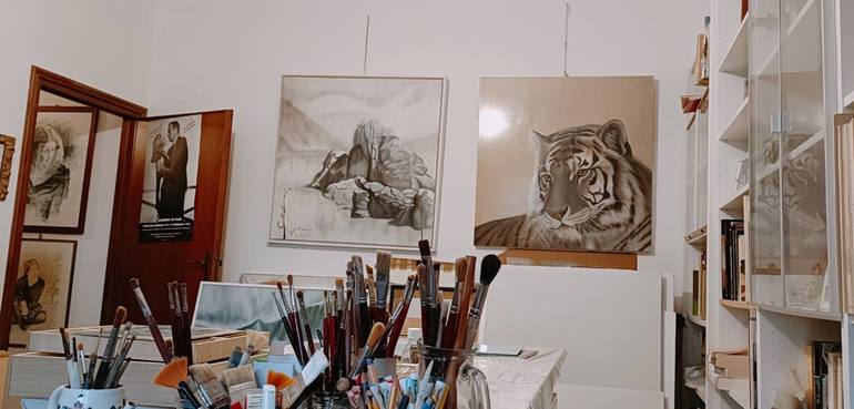 Hanging photo wall display tutorials