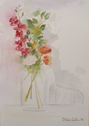 Small vase of flowers thumb