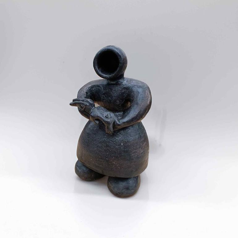 Original Minimalism Women Sculpture by Serhii Chubachkin