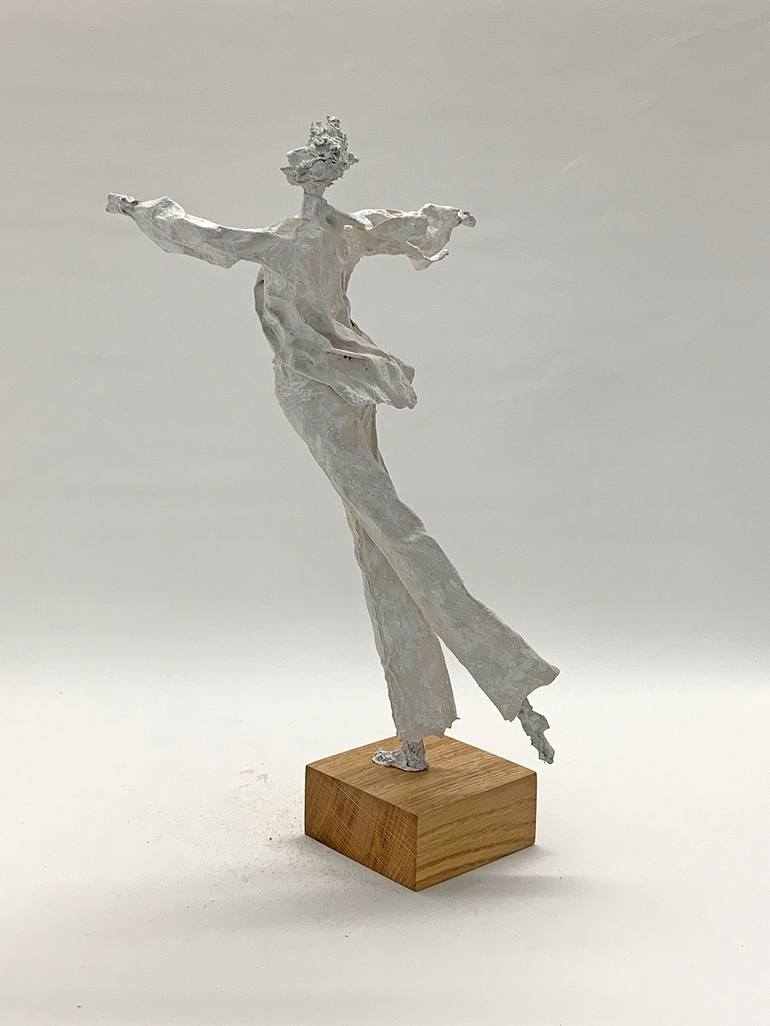 Original Contemporary People Sculpture by Claudia Koenig - koenigsfigurine