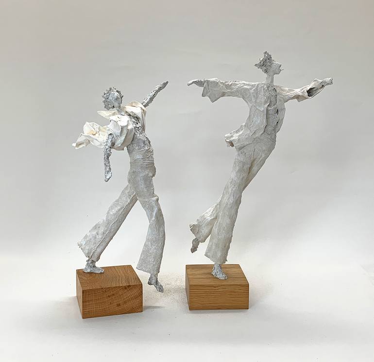 Original Contemporary Body Sculpture by Claudia Koenig - Koenigsfigurine