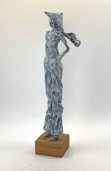 Original Contemporary People Sculpture by Claudia Koenig - koenigsfigurine