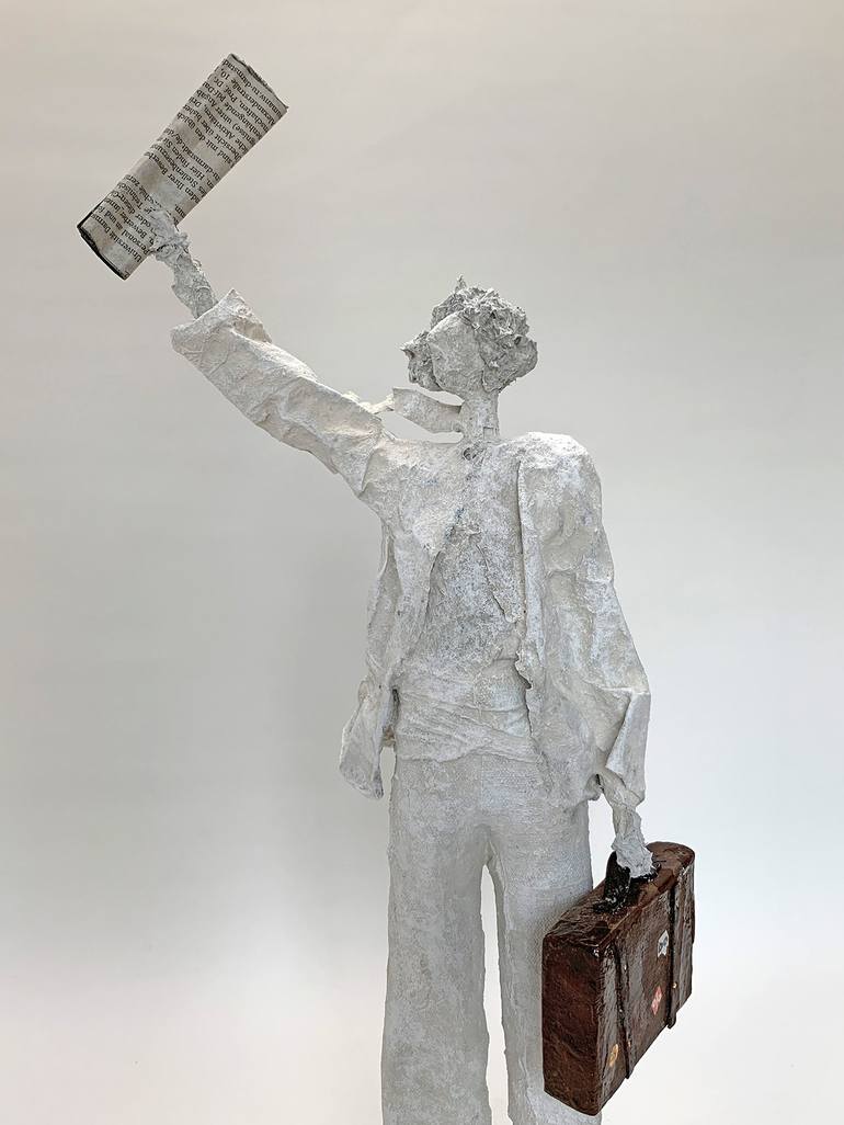 Original contemporary People Sculpture by Claudia Koenig - koenigsfigurine