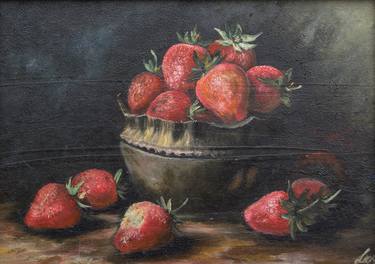 STRAWBERYS IN COPPER BOWL thumb