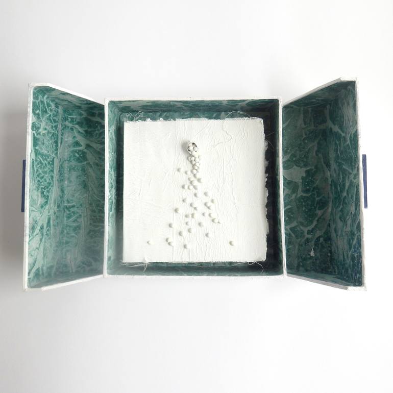 Original Figurative Home Sculpture by Imre Van Buuren