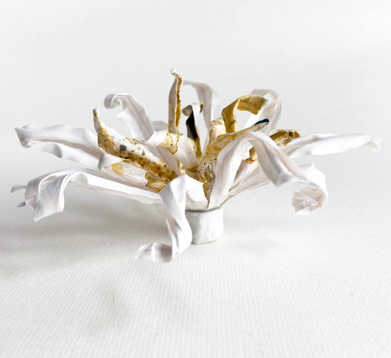 Original Conceptual Floral Sculpture by Imre Van Buuren
