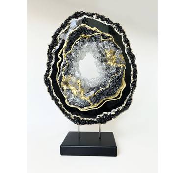 3D Geode Slice Luxiry Black & Gold thumb