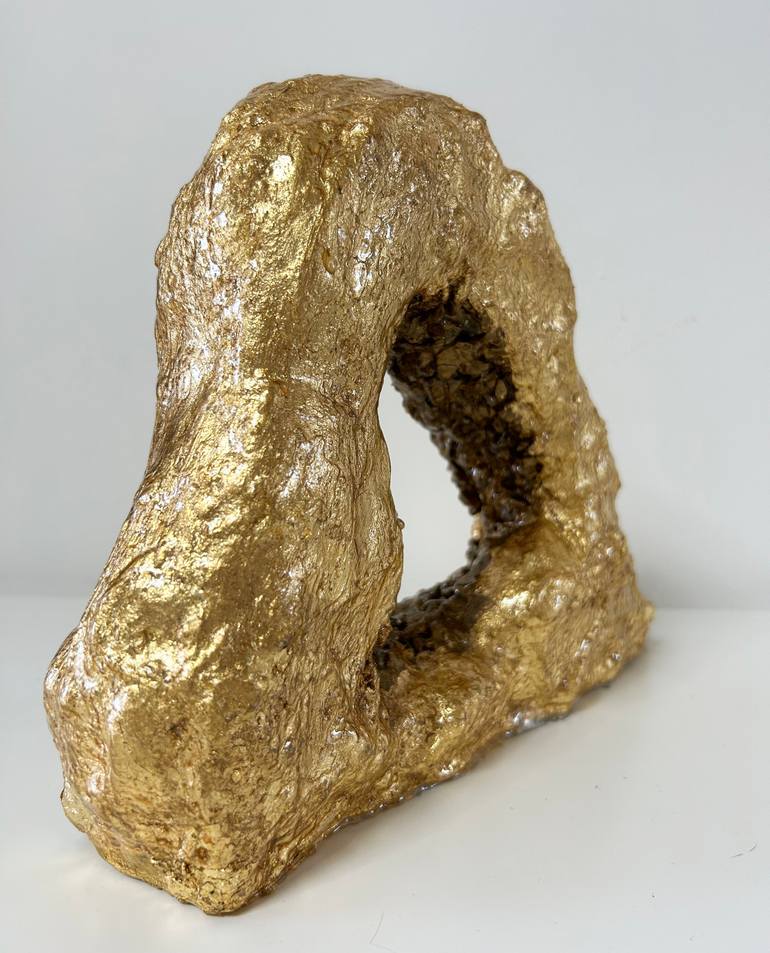 Original Other Nature Sculpture by Alexandra Dobreikin