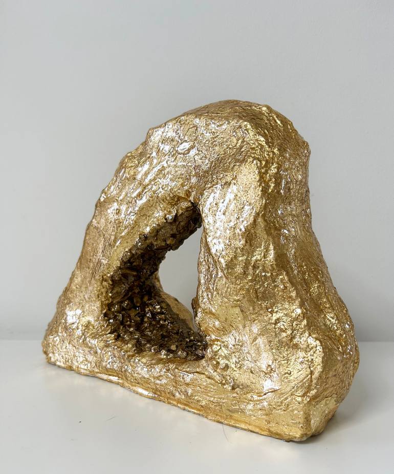 Original Other Nature Sculpture by Alexandra Dobreikin
