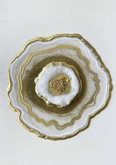 20x30cm. /Agate geode. Geode wall art, Gold, White, Ivory thumb