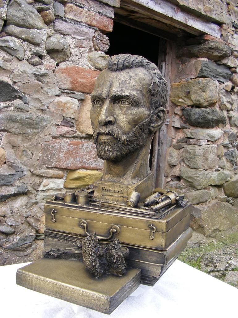 Original Figurative People Sculpture by Anthony Padgett