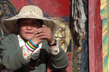 CHINESE WOMAN IN TIBET - Limited Edition of 250 thumb