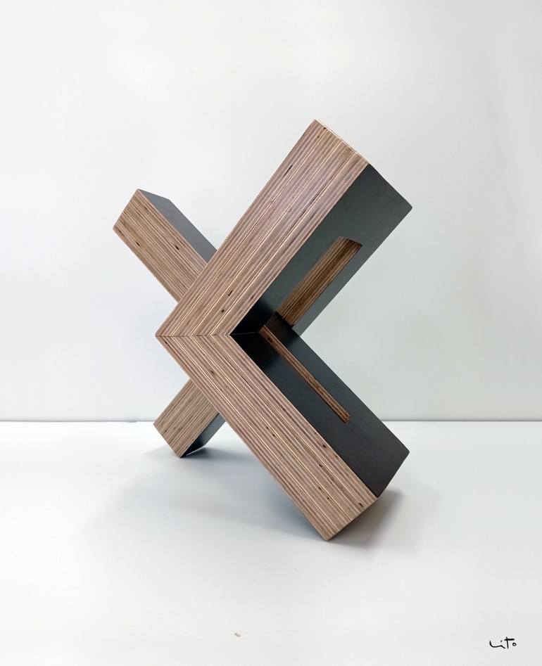 Original Minimalism Abstract Sculpture by Lito Barreiro