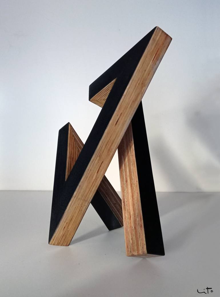 Original Geometric Abstract Sculpture by Lito Barreiro