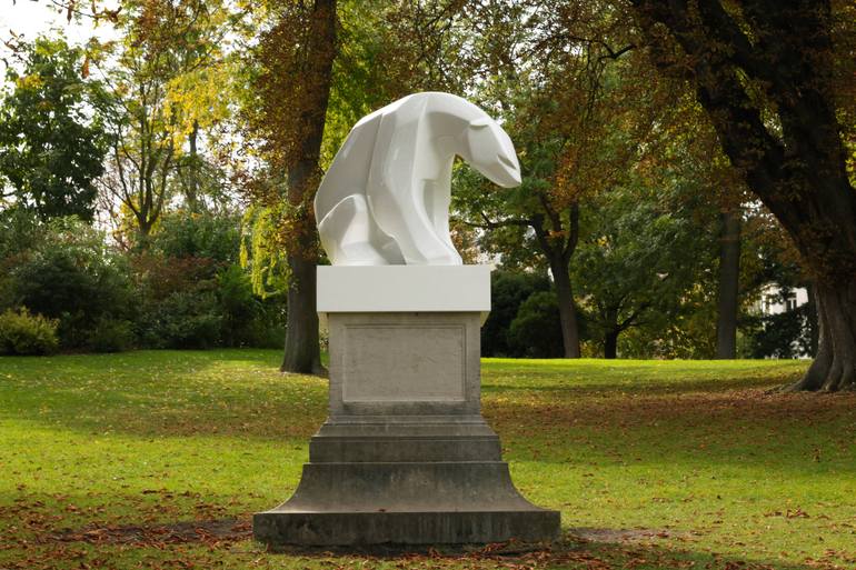 Original Animal Sculpture by Anne Juliette Deschamps