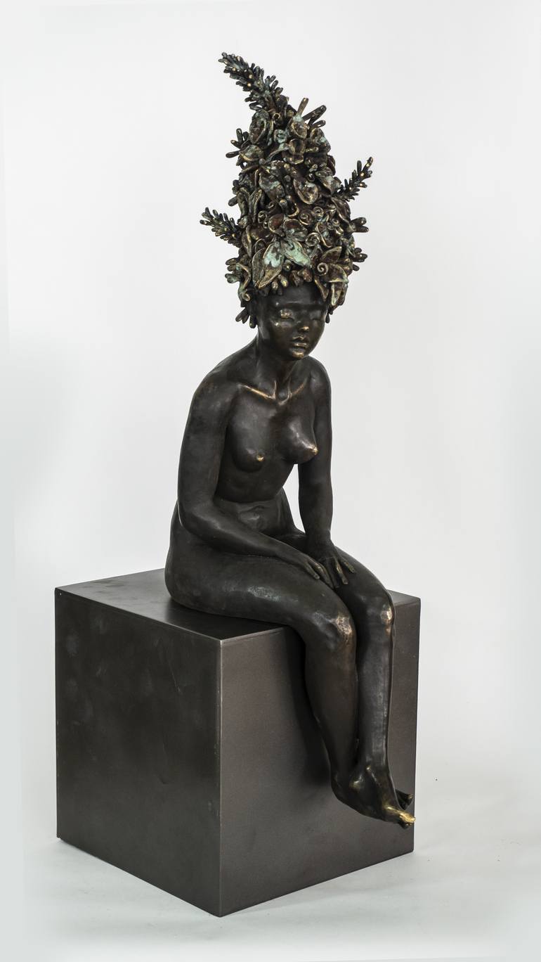 Original Women Sculpture by Francesca Dalla Benetta