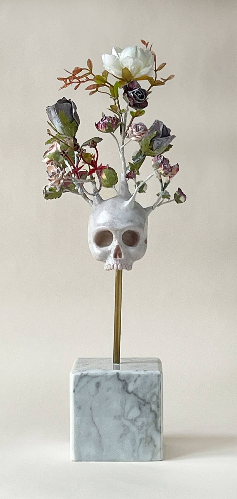 Original Realism Floral Sculpture by Francesca Dalla Benetta