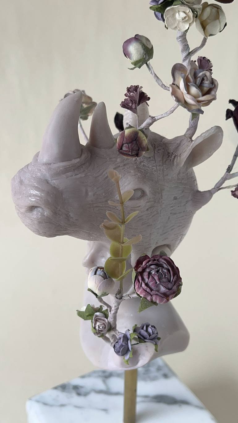 Original Figurative Animal Sculpture by Francesca Dalla Benetta