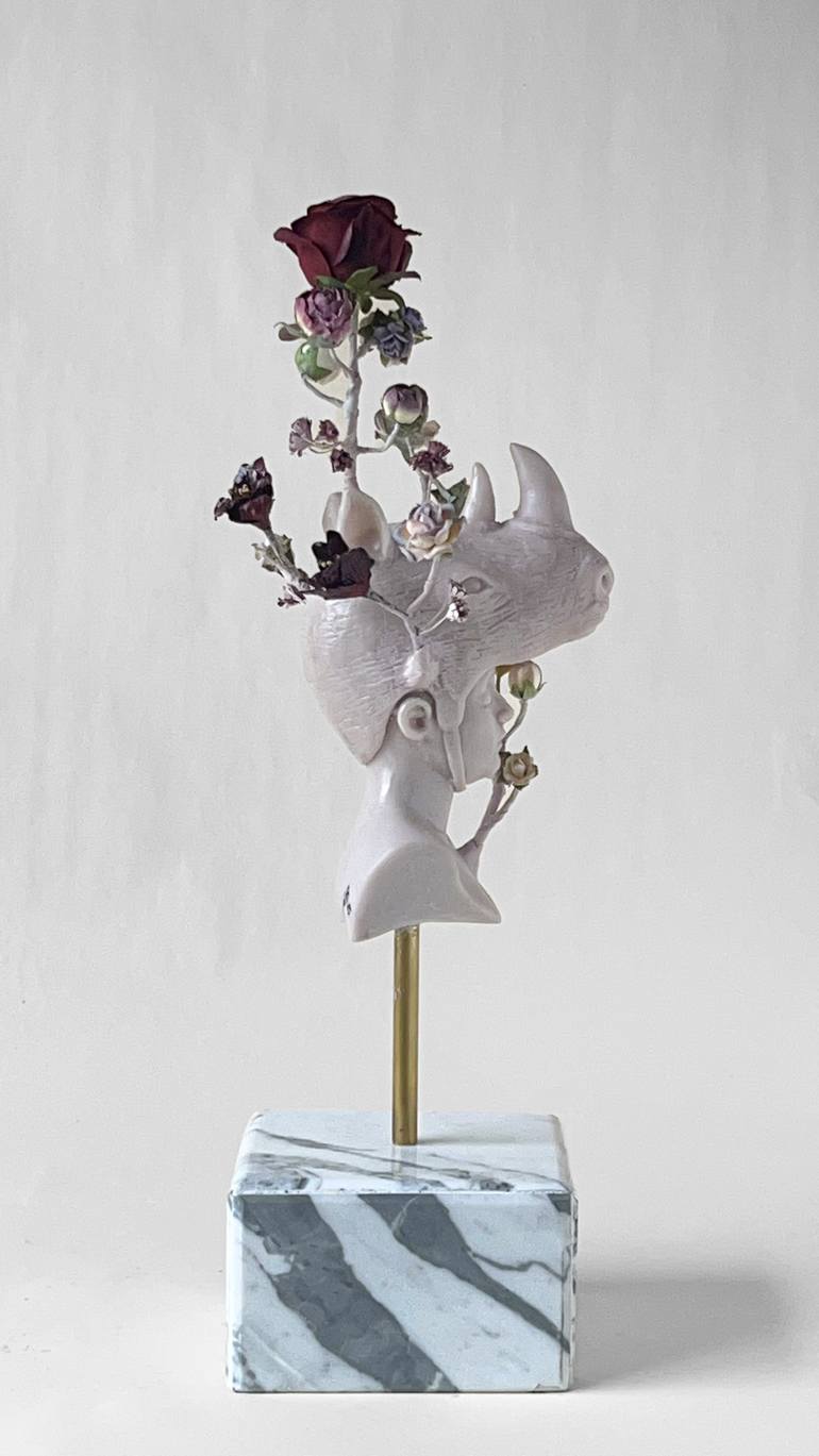 Original Figurative Animal Sculpture by Francesca Dalla Benetta