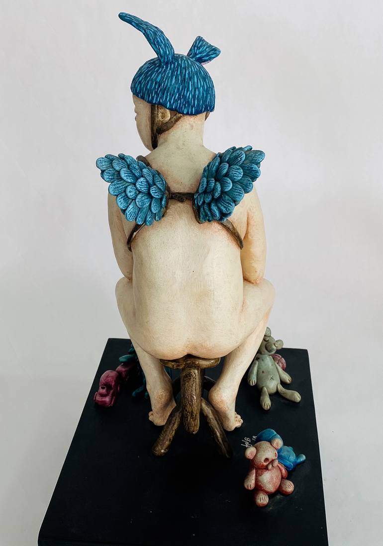 Original Figurative Body Sculpture by Francesca Dalla Benetta