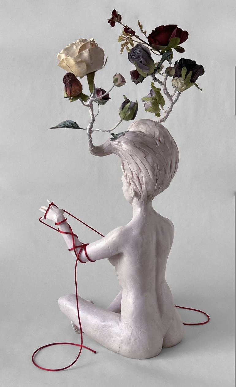 Original Figurative Body Sculpture by Francesca Dalla Benetta