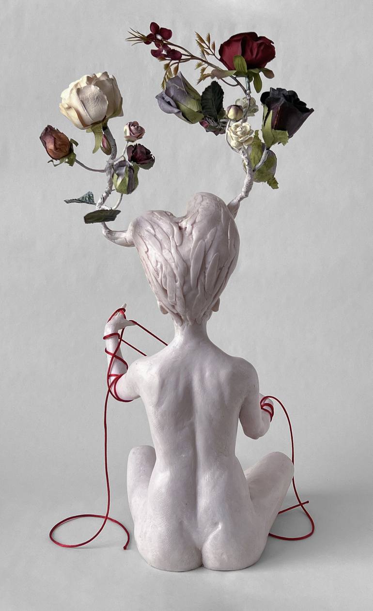 Original Figurative Body Sculpture by Francesca Dalla Benetta