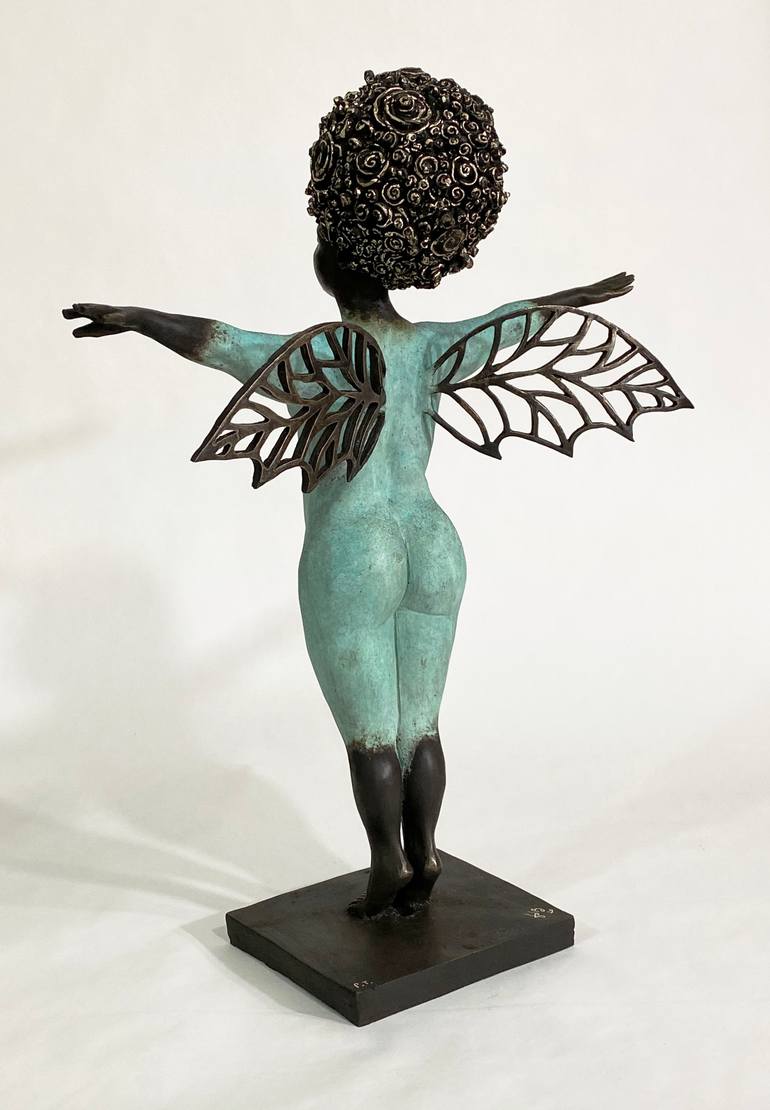 Original Figurative Women Sculpture by Francesca Dalla Benetta