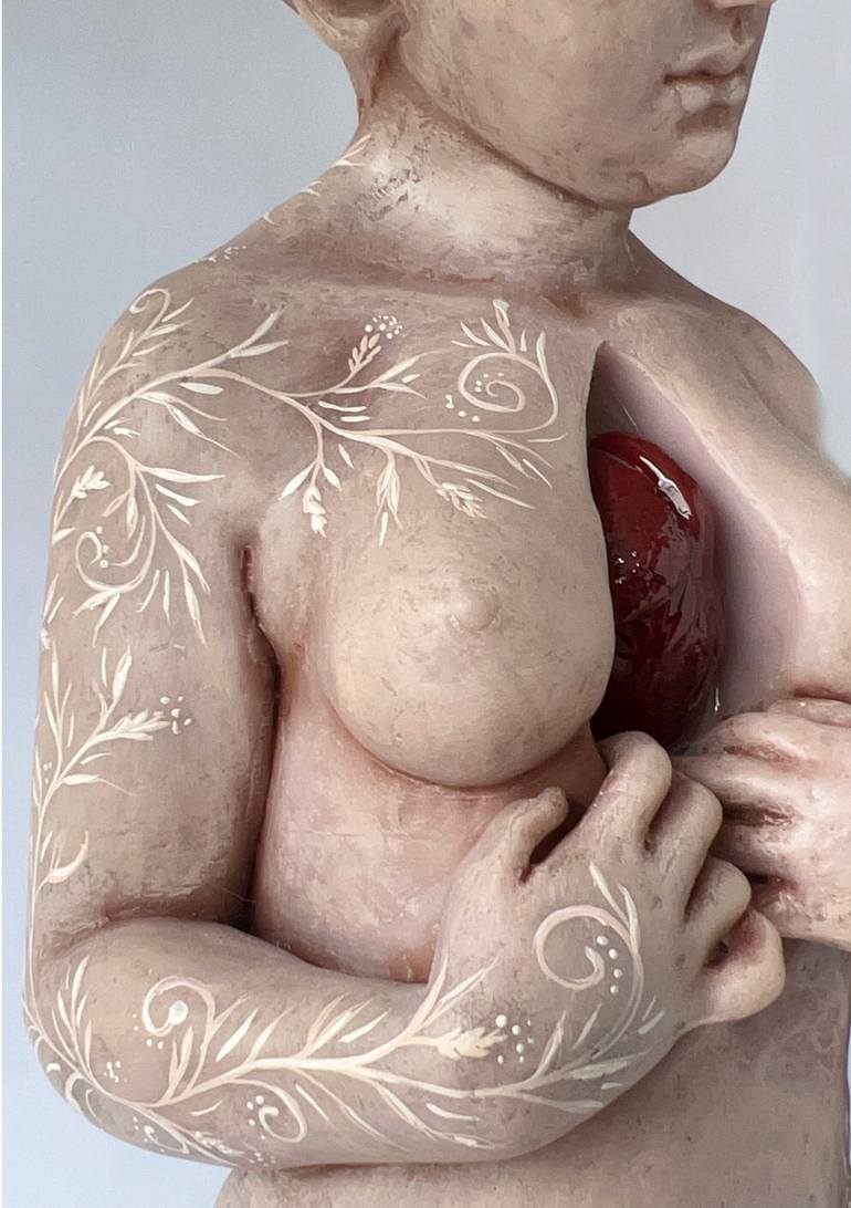 Original Figurative Body Sculpture by Francesca Dalla Benetta