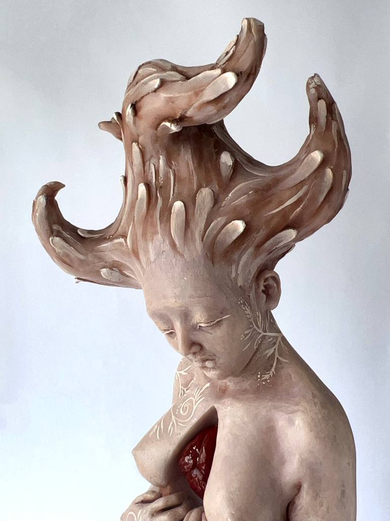 Original Figurative Body Sculpture by Francesca Dalla Benetta