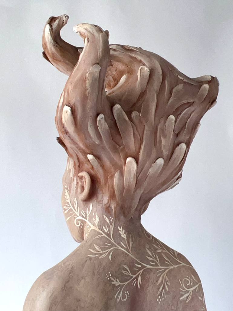 Original Figurative Body Sculpture by Francesca Dalla Benetta