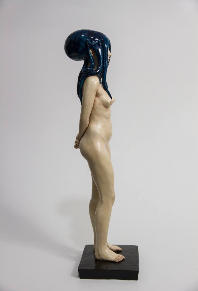 Original Figurative Women Sculpture by Francesca Dalla Benetta