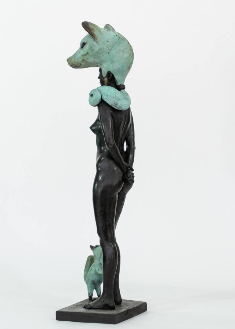 Original Figurative Women Sculpture by Francesca Dalla Benetta