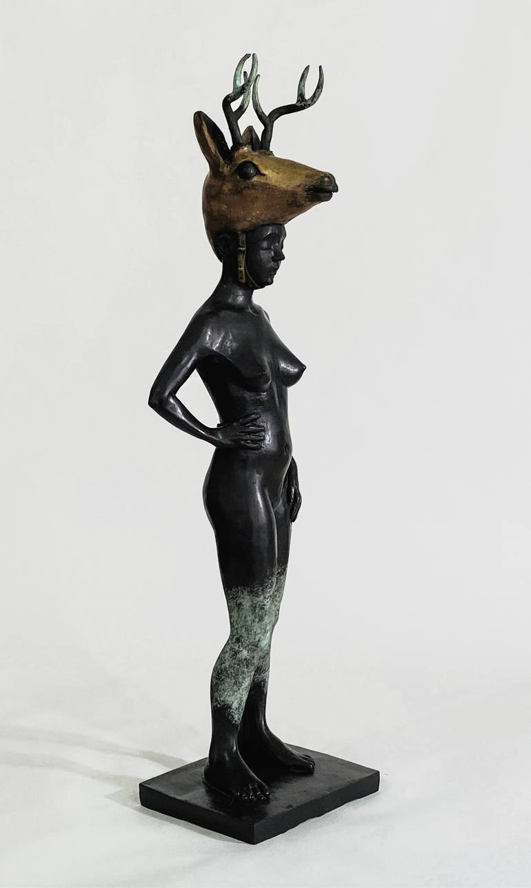 Original Figurative Animal Sculpture by Francesca Dalla Benetta