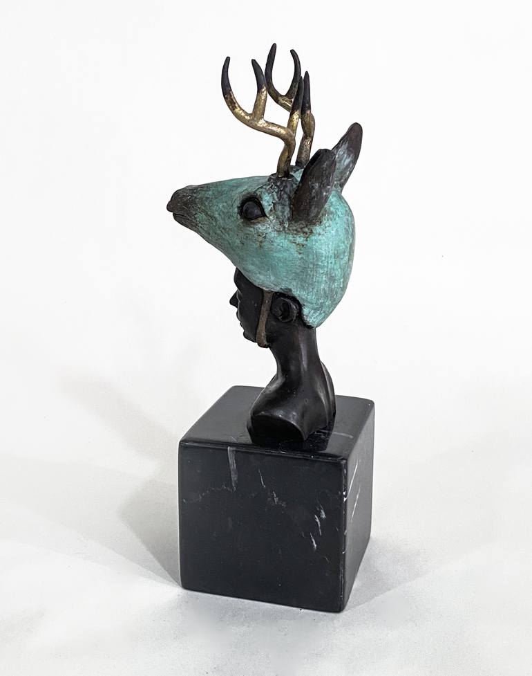 Original Realism Animal Sculpture by Francesca Dalla Benetta