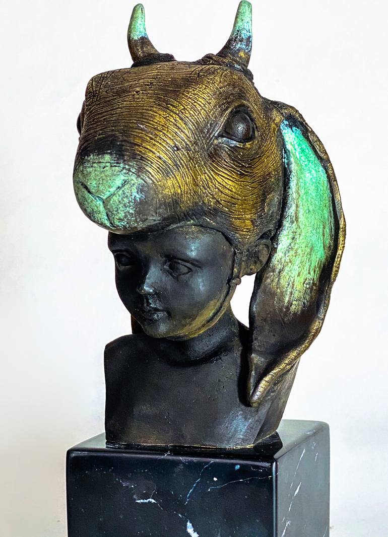 Original Figurative Body Sculpture by Francesca Dalla Benetta