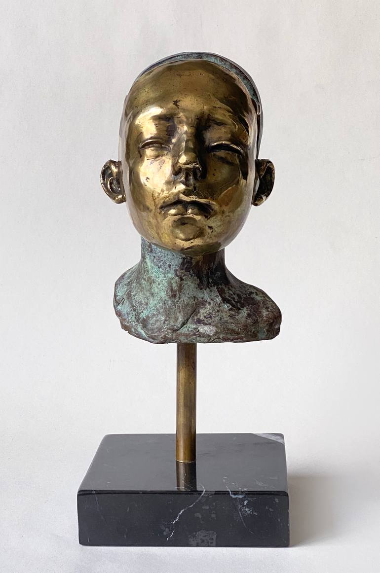 Original Figurative Body Sculpture by Francesca Dalla Benetta