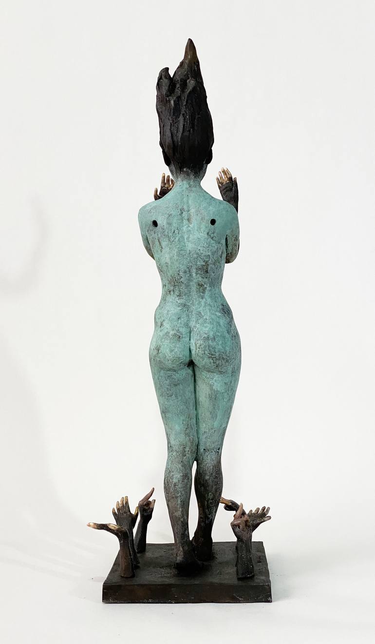 Original Figurative Body Sculpture by Francesca Dalla Benetta
