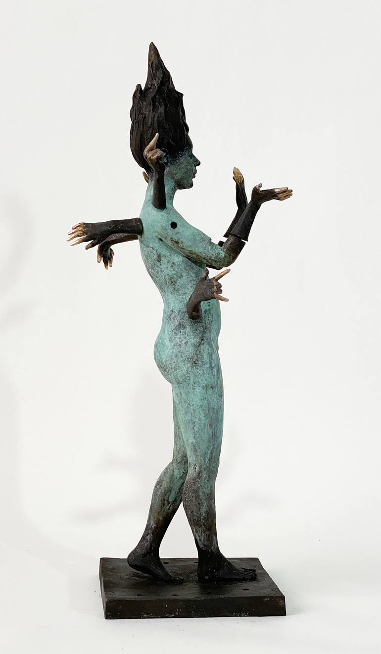 Original Figurative Body Sculpture by Francesca Dalla Benetta
