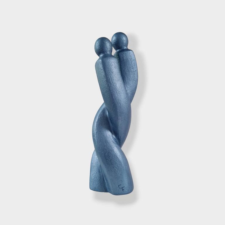 Original Figurative Love Sculpture by Catherine Fouvry Leblois