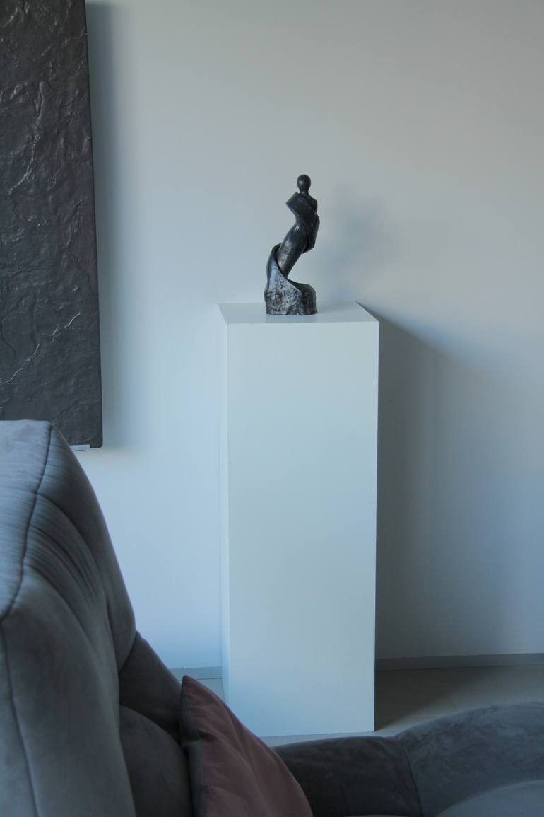 Original Figurative Women Sculpture by Catherine Fouvry Leblois