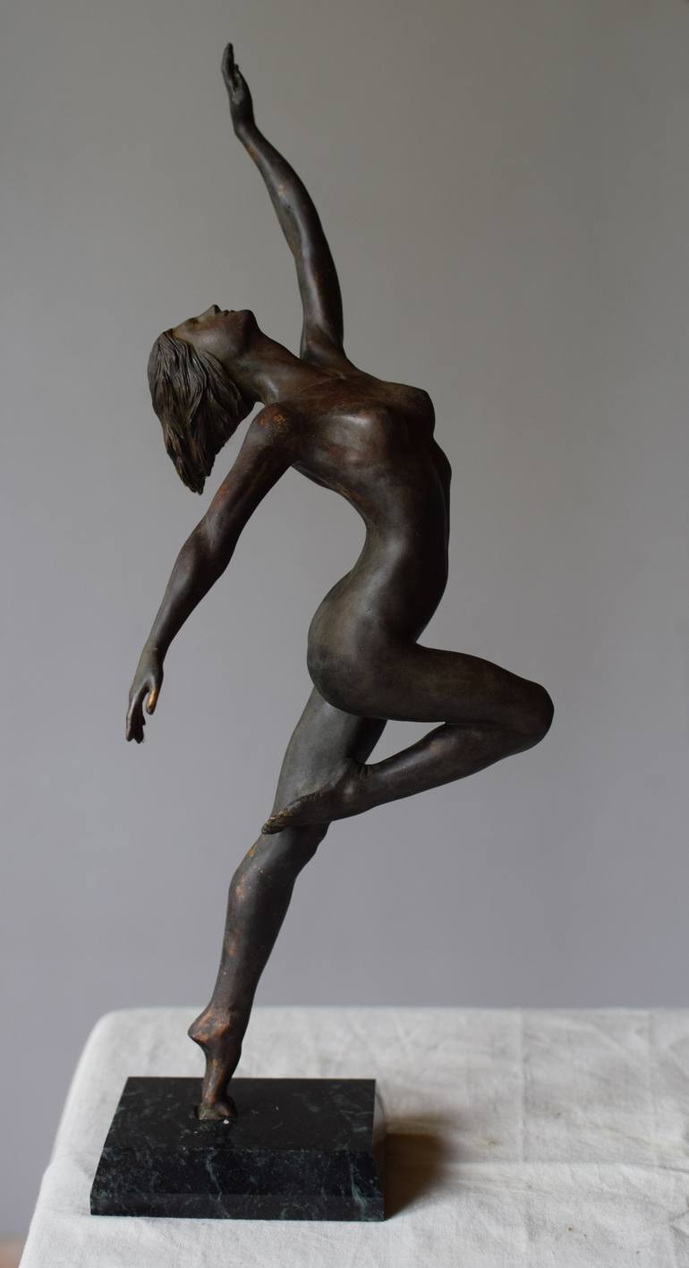 Original Modern Women Sculpture by Alexandr Karat